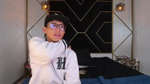 Snapshot of ryanpricee chatting on 17, 10, 2025 RyanPricee online show from 17, 10, 2025