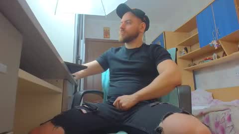 Ryanstone  online show from 6, 2, 2026