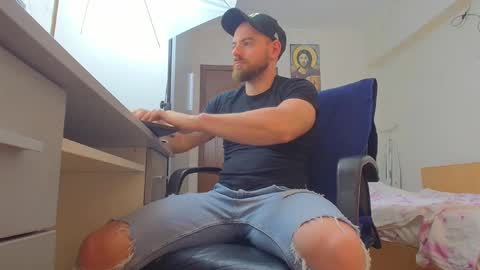 Ryanstone  online show from 18, 5, 2026