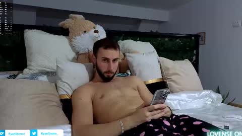 Snapshot of ryanstorm1 chatting on 27, 10, 2025 ryanstorm1 online show from 27, 10, 2025