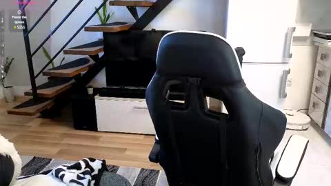 Snapshot of ryanstorm1 chatting on 15, 11, 2025 ryanstorm1 online show from 15, 11, 2025