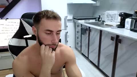 Snapshot of ryanstorm1 chatting on 27, 11, 2025 ryanstorm1 online show from 27, 11, 2025