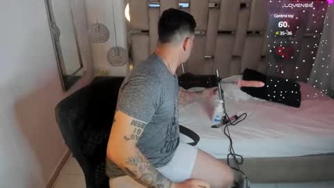 Hunter Ryden online show from 12, 2, 2025