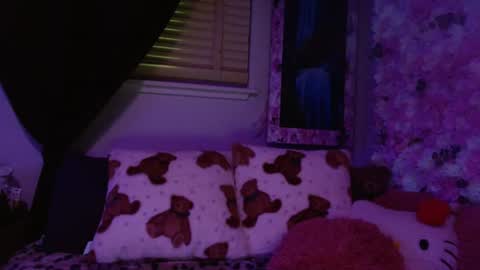 Snapshot of ryeanne25 chatting on 6, 7, 2026 ryeanne25 online show from 6, 7, 2026