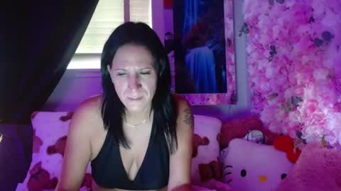 Snapshot of ryeanne25 chatting on 21, 7, 2026 ryeanne25 online show from 21, 7, 2026