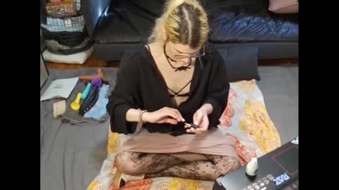 Ryn Michele online show from 17, 12, 2024