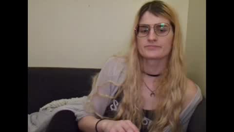 Ryn Michele online show from 3, 1, 2025