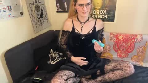 Ryn Michele online show from 14, 2, 2025