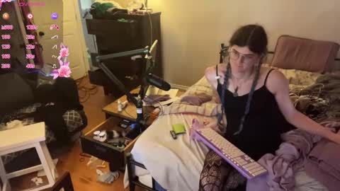 Ryn Michele online show from 13, 9, 2025