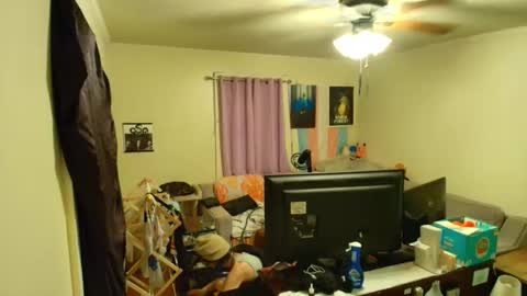 Ryn Michele online show from 16, 10, 2025