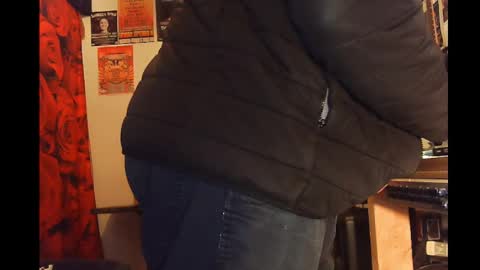 Snapshot of rynoxox chatting on 18, 11, 2025 rynoxox online show from 18, 11, 2025