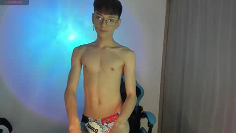 Snapshot of ryo_bleu chatting on 7, 3, 2026 RYO BLEU online show from 7, 3, 2026