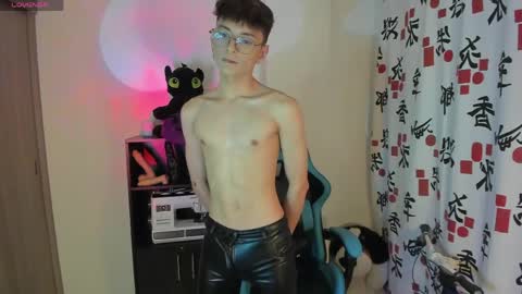 Snapshot of ryo_bleu chatting on 9, 4, 2026 RYO BLEU online show from 9, 4, 2026