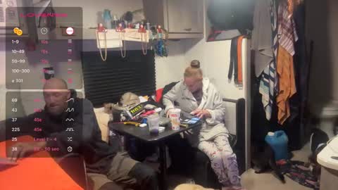 RyTracey2024 online show from 20, 10, 2025