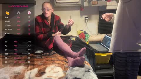 RyTracey2024 online show from 15, 11, 2025