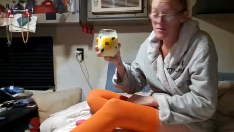 RyTracey2024 online show from 15, 12, 2025