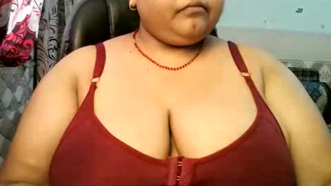 HotLovers online show from 17, 5, 2026