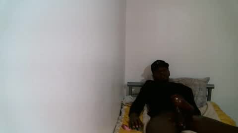 s8ukme90 online show from 11, 9, 2025