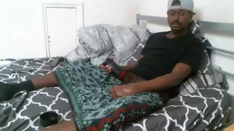 s8ukme90 online show from 19, 10, 2025