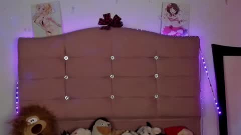 S H A R O N model independient online show from 22, 1, 2025