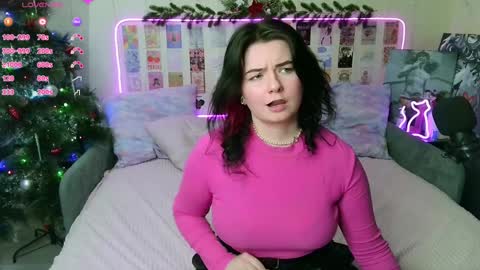 Snapshot of s_katekisa_ss chatting on 25, 12, 2024 Kate online show from 25, 12, 2024