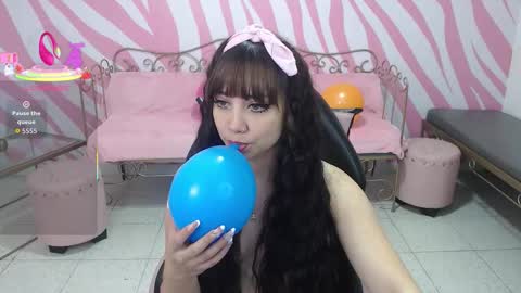 Snapshot of saabrina_ chatting on 17, 10, 2025 Sabrina online show from 17, 10, 2025