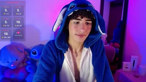 Santi  online show from 26, 9, 2025