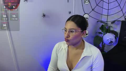 saaya_tay online show from 25, 10, 2025