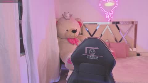 Snapshot of saaya_tay chatting on 25, 2, 2026 saaya_tay online show from 25, 2, 2026