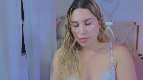 Snapshot of saaya_tay chatting on 11, 3, 2026 saaya_tay online show from 11, 3, 2026