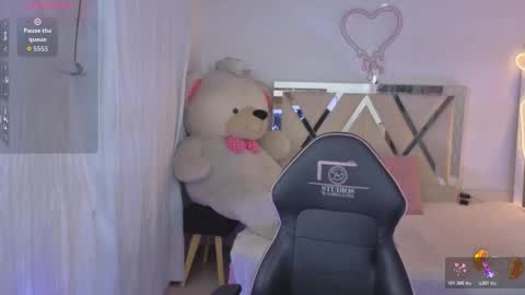 Snapshot of saaya_tay chatting on 15, 3, 2026 saaya_tay online show from 15, 3, 2026