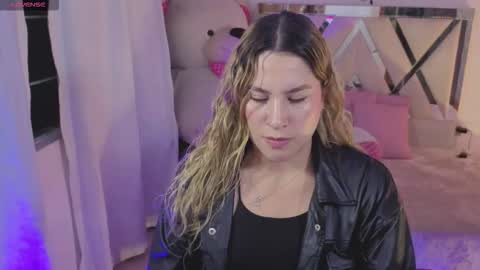 Snapshot of saaya_tay chatting on 22, 3, 2026 saaya_tay online show from 22, 3, 2026