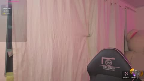 Snapshot of saaya_tay chatting on 23, 3, 2026 saaya_tay online show from 23, 3, 2026