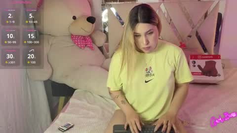 saaya_tay online show from 14, 4, 2026