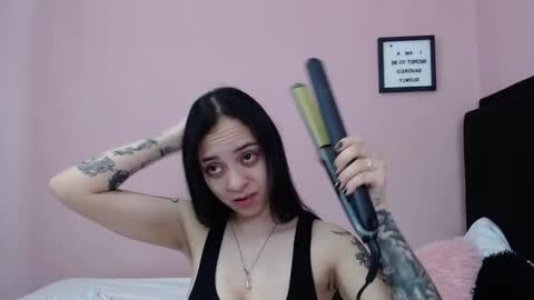 Snapshot of sabbrand_ chatting on 28, 9, 2025 online show from 28, 9, 2025