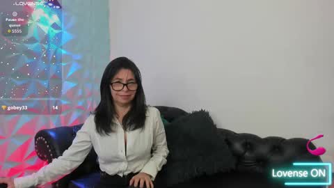 Snapshot of sabinadeluxe_cg chatting on 3, 10, 2025 sabinadeluxe_cg online show from 3, 10, 2025