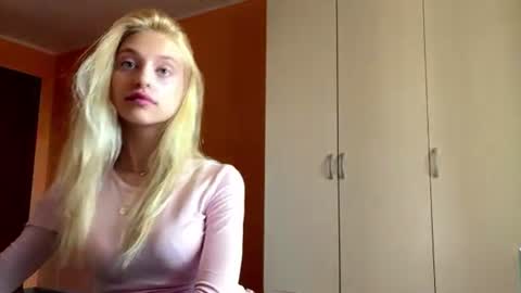 Snapshot of sabinamccrohan chatting on 19, 7, 2026 Sabina online show from 19, 7, 2026
