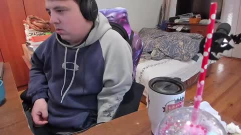 Snapshot of saboda chatting on 18, 1, 2025 1141323 my Lord Mister Max moms treasure online show from 18, 1, 2025