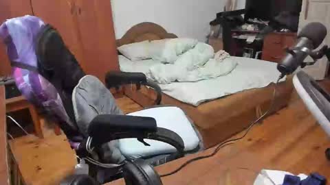 Snapshot of saboda chatting on 14, 2, 2025 1141323 my Lord Mister Max moms treasure online show from 14, 2, 2025