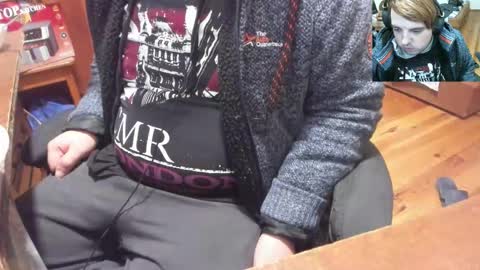 Snapshot of saboda chatting on 19, 10, 2025 1141323 my Lord Mister Max moms treasure online show from 19, 10, 2025