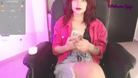 Snapshot of sabrina709 chatting on 6, 10, 2025 Sabrina online show from 6, 10, 2025