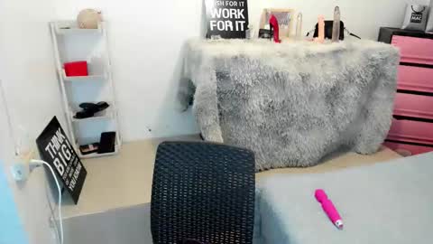 Sabrina online show from 14, 12, 2025