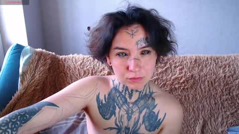 Snapshot of sabrina_raiders_666 chatting on 20, 4, 2026 Lilith Solar online show from 20, 4, 2026