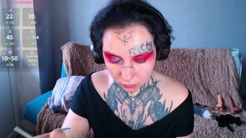 Snapshot of sabrina_raiders_666 chatting on 22, 4, 2026 Lilith Solar online show from 22, 4, 2026