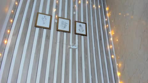 mariana  online show from 28, 1, 2025