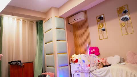 Snapshot of sabrinajadex chatting on 3, 2, 2026 SabrinaJade online show from 3, 2, 2026