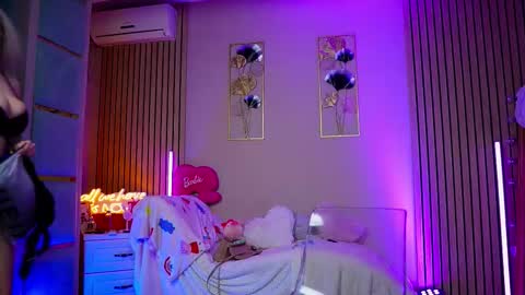 Snapshot of sabrinajadex chatting on 8, 2, 2026 SabrinaJade online show from 8, 2, 2026