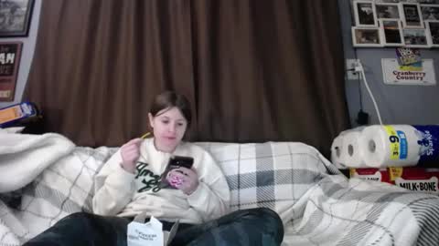 Sabrina online show from 12, 3, 2025