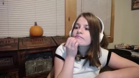 Sabrina online show from 7, 10, 2025