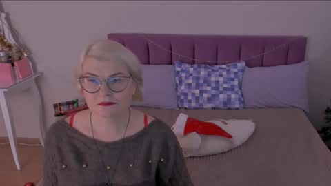 Sabrina MacMarren online show from 8, 1, 2025